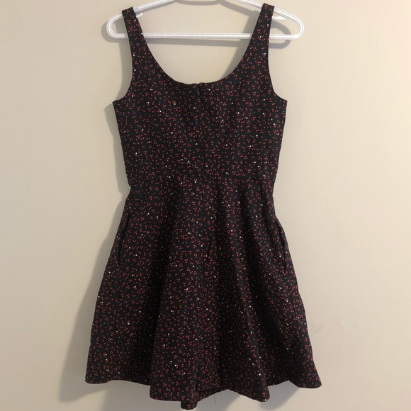 GAP fit + flare sleeveless star print skater dress - Picture 3 of 9